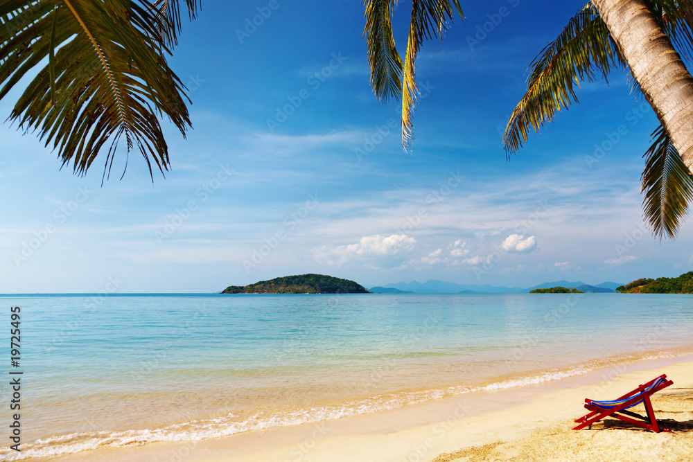泰国马克岛热带海滩
