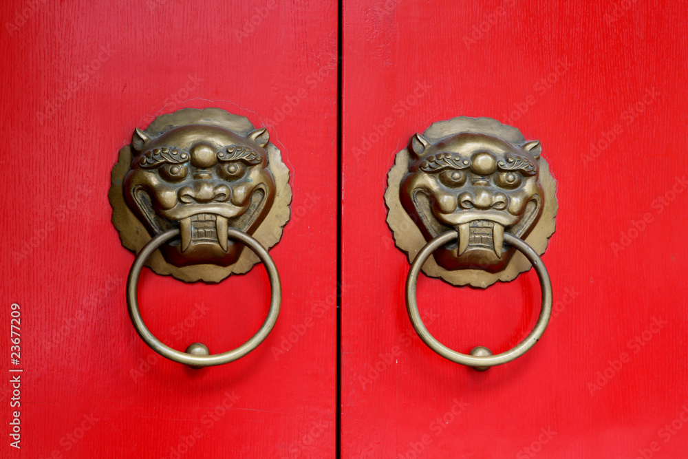 doorknob with Antique bronze lion face sculpture