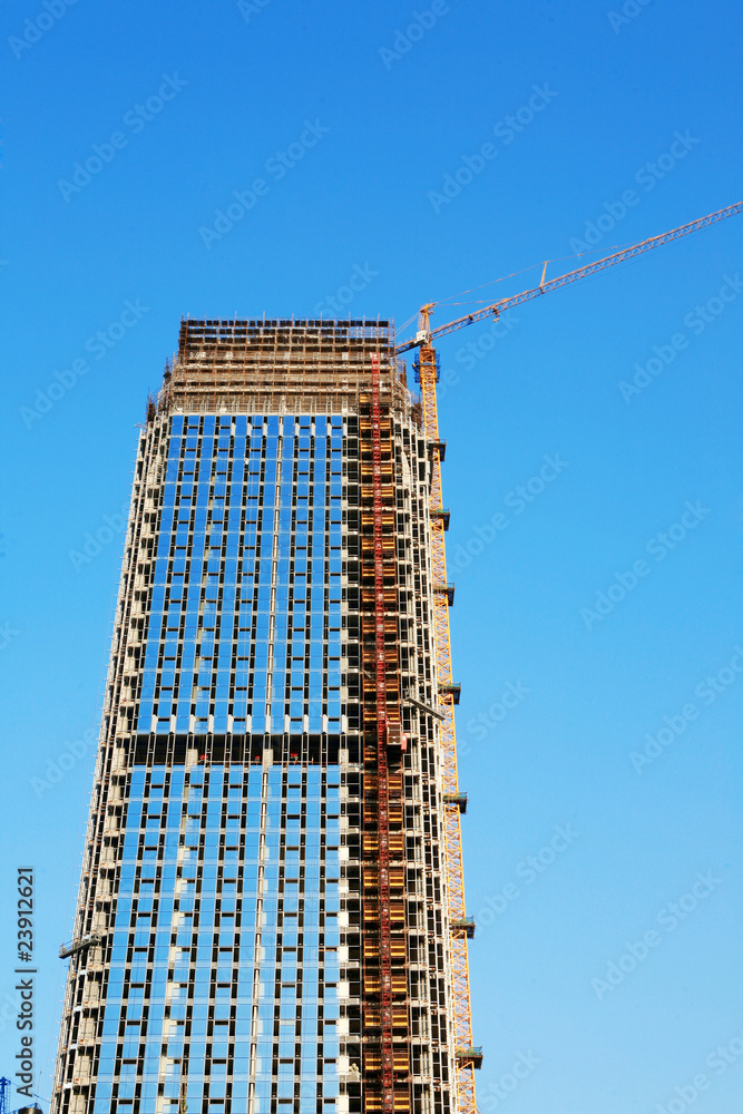 building under construction in perspective