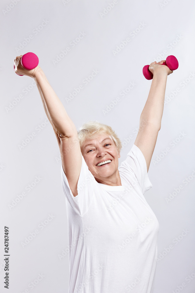 运动型老年妇女
