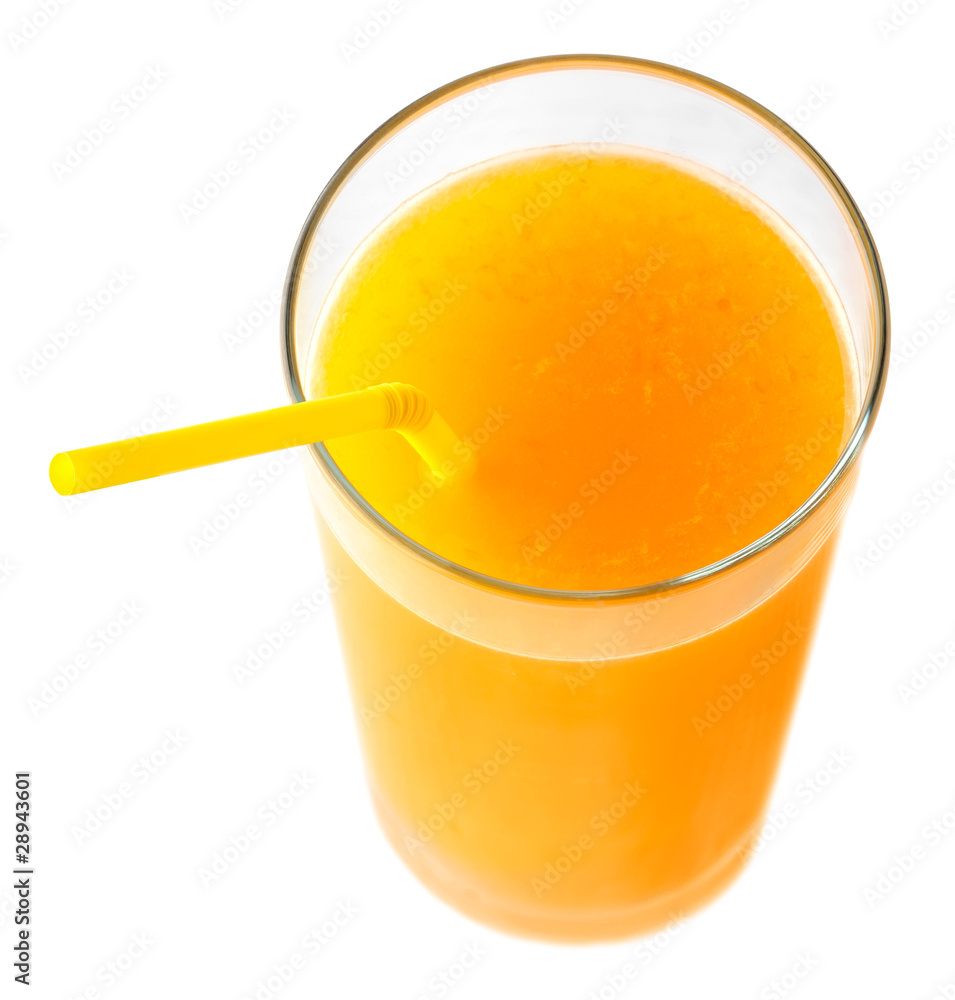 隔离饮料。一杯橙汁，白色吸管隔离，俯视图