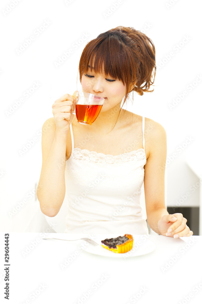 亚洲美女吃早餐的画像