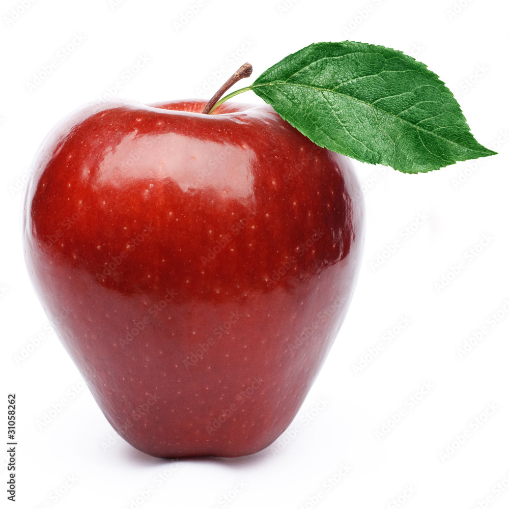 红色苹果，叶片孤立在白色上