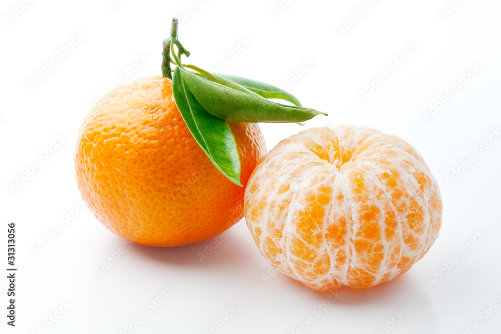 白色隔离柑橘
