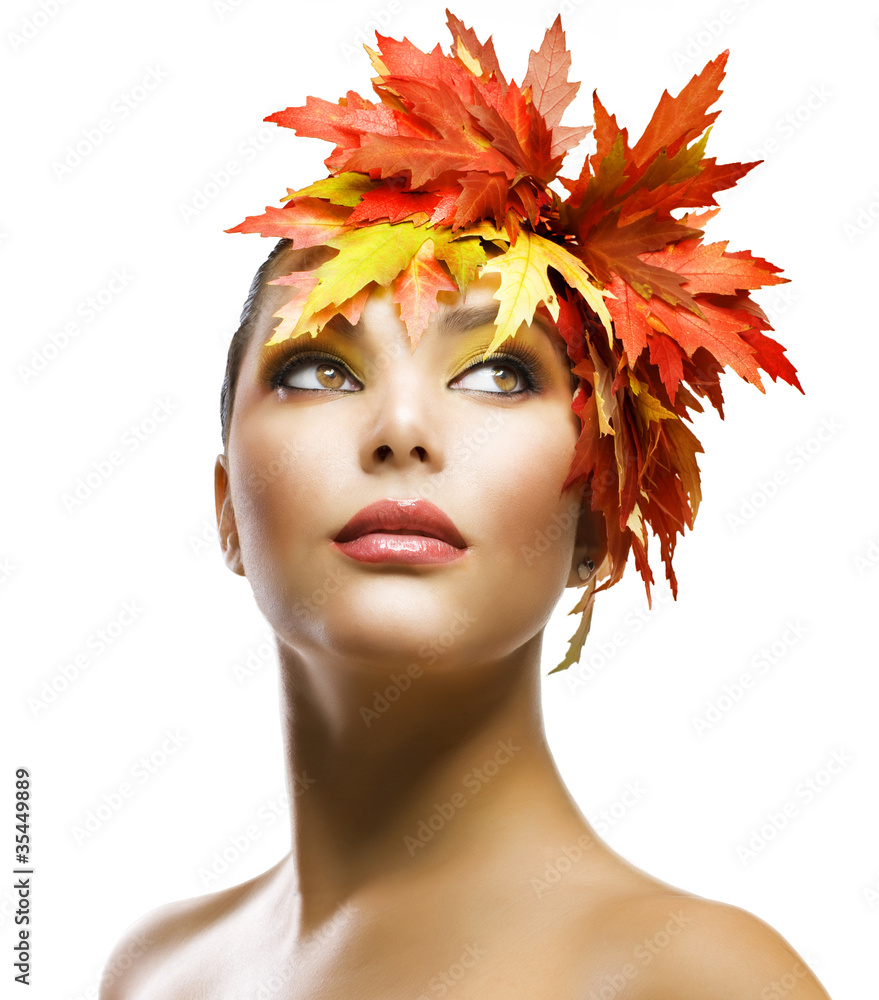 秋季女性时尚化妆