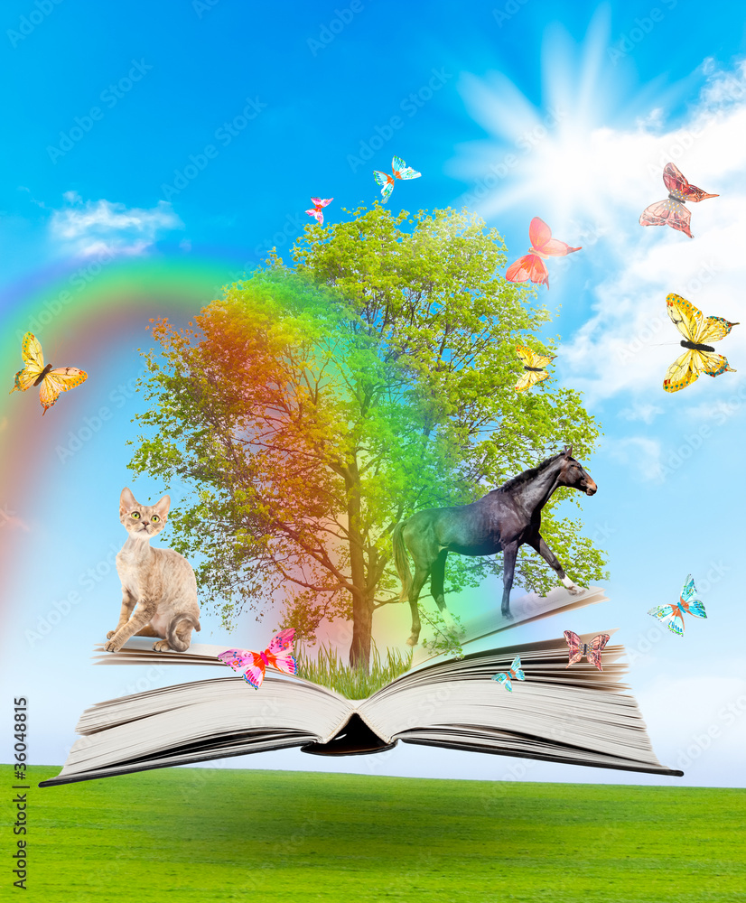 一本绿树和不同动物的魔法书