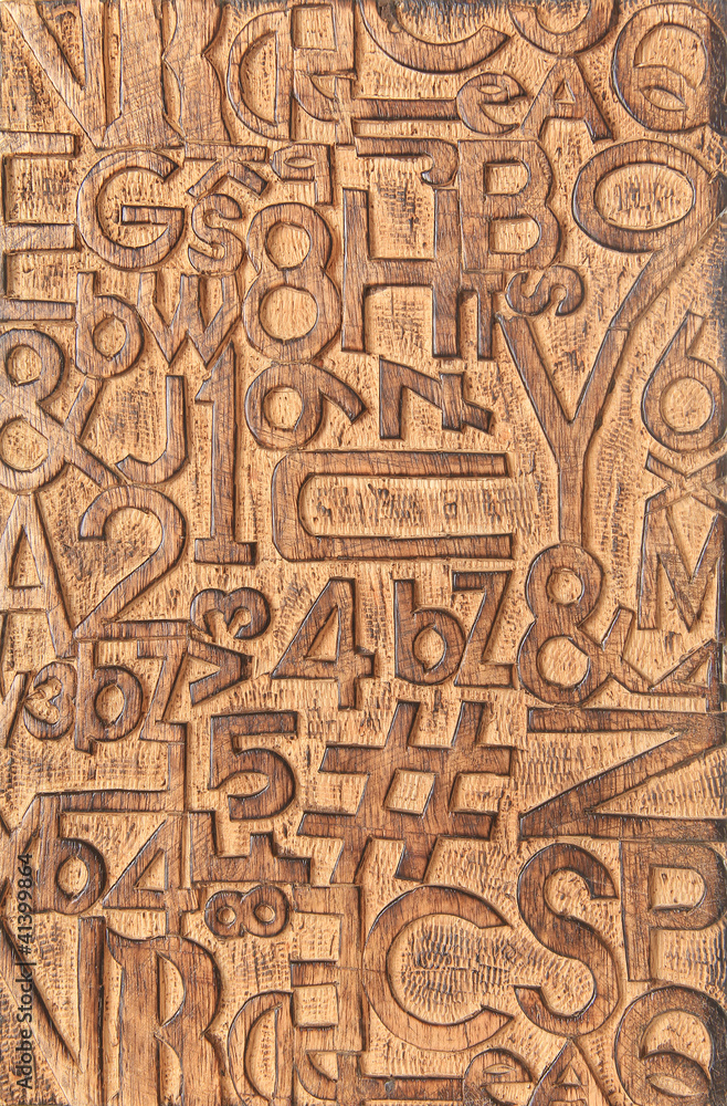 木制字母和数字