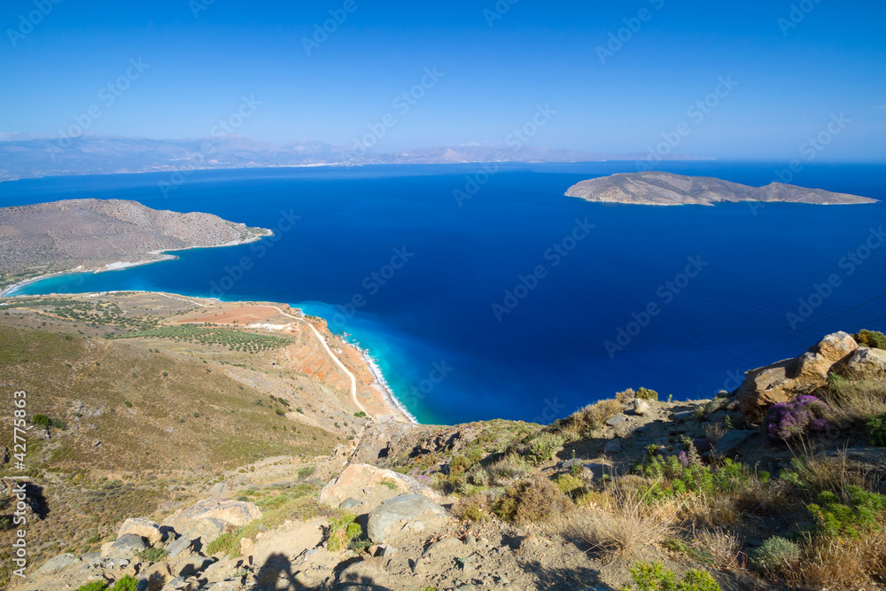 希腊克里特岛蓝色泻湖的海湾美景