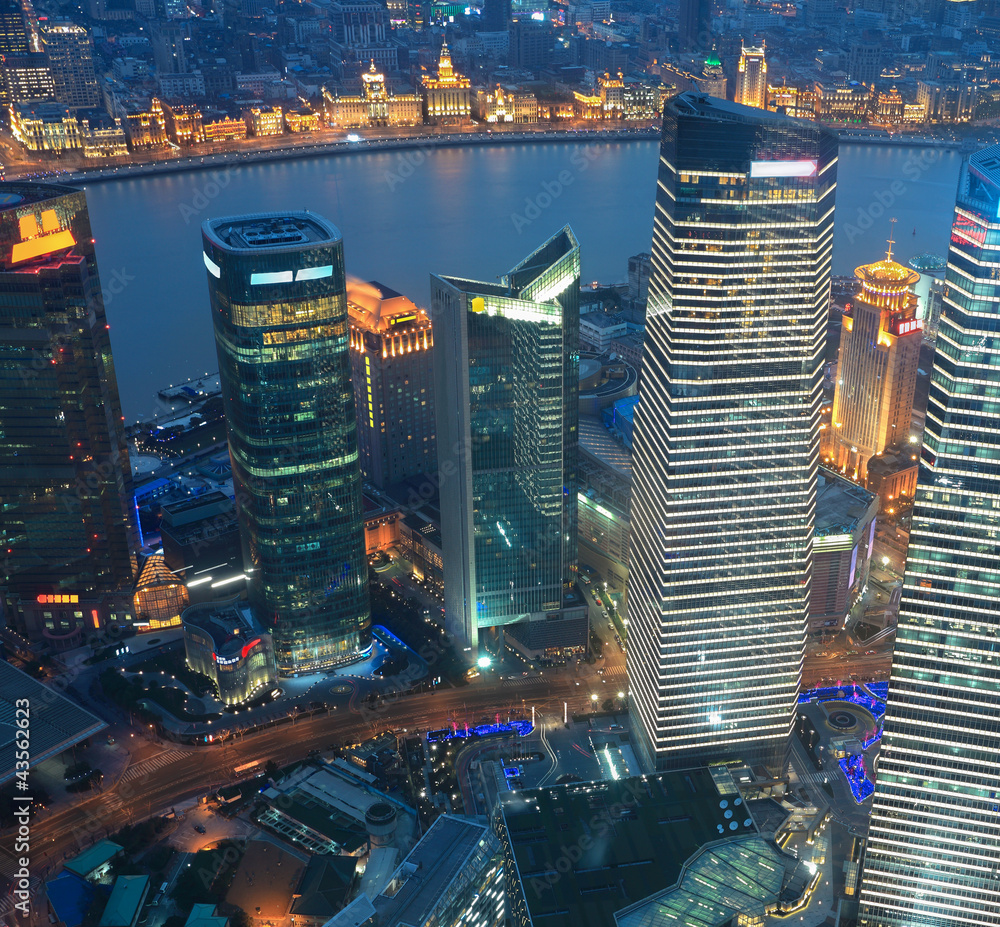 shanghai lujiazui business center at night