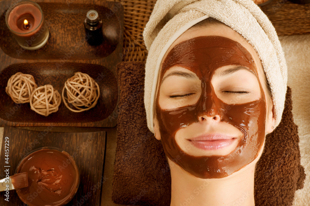 Chocolate Mask Facial Spa