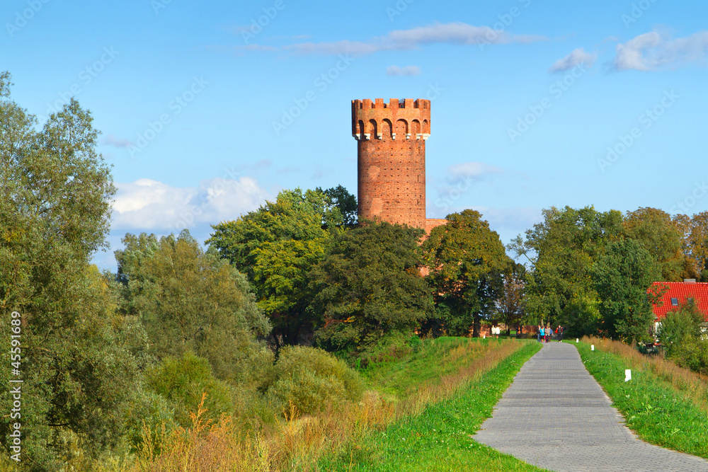 波兰斯维奇的中世纪条顿城堡