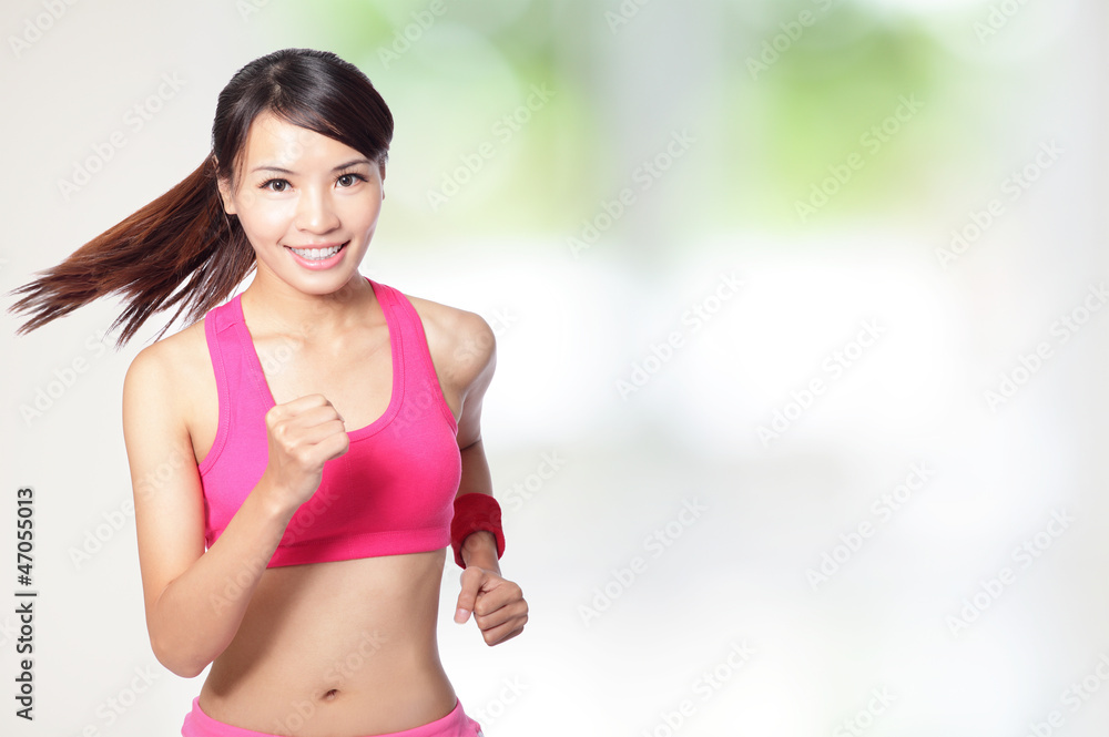 健康运动女孩跑步