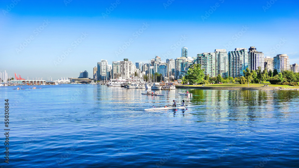 温哥华天际线与海港，加拿大不列颠哥伦比亚省