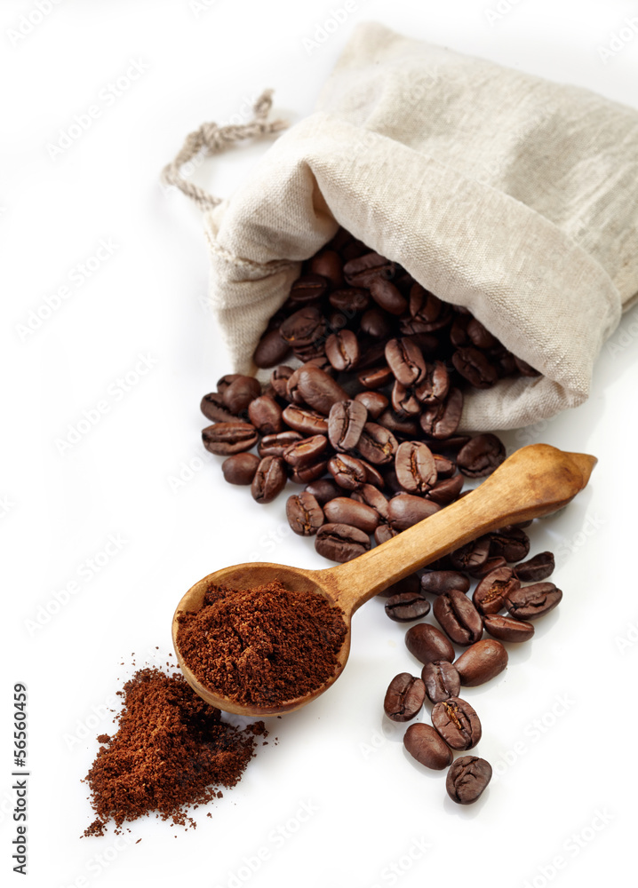 咖啡豆和研磨咖啡