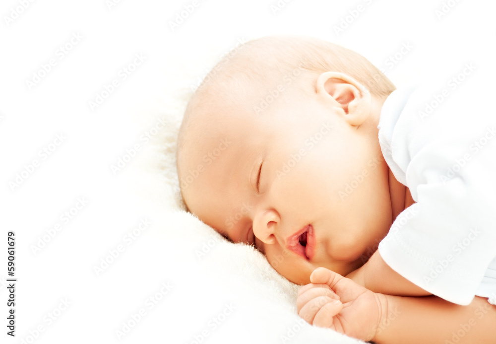 newborn baby sleeps