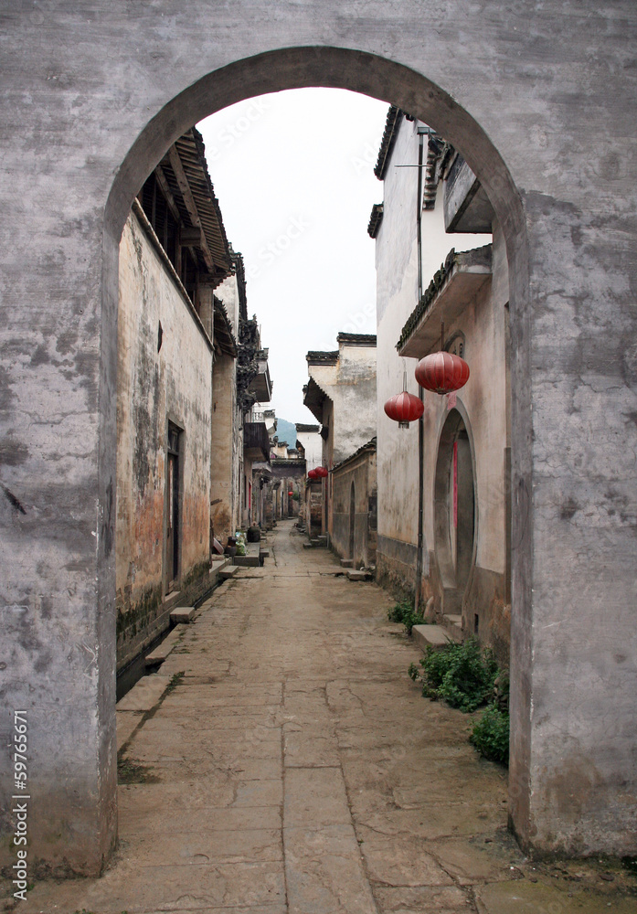 中国安徽省一座古镇的空旷街道