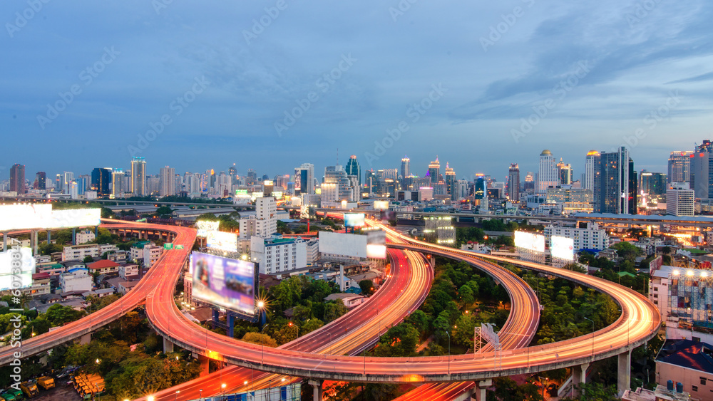 曼谷快车道