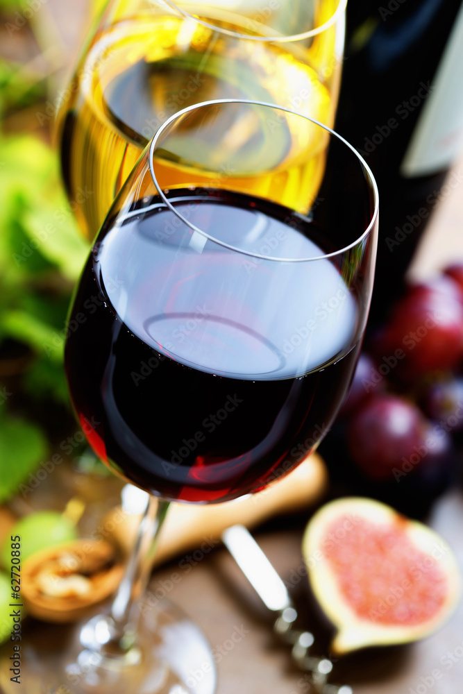 葡萄酒和葡萄