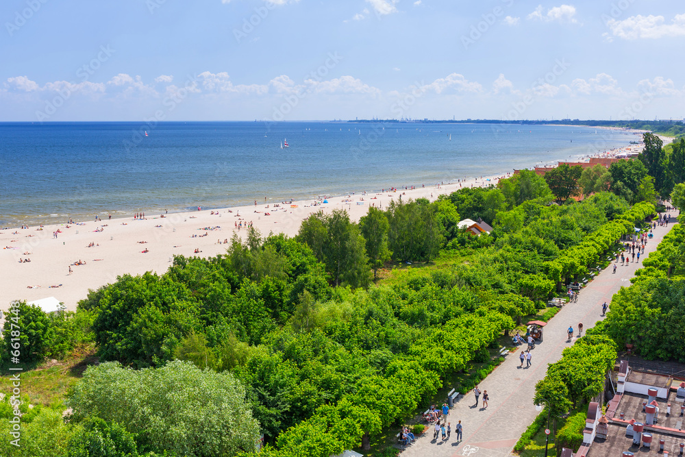 波兰索波特波罗的海海滩的夏天