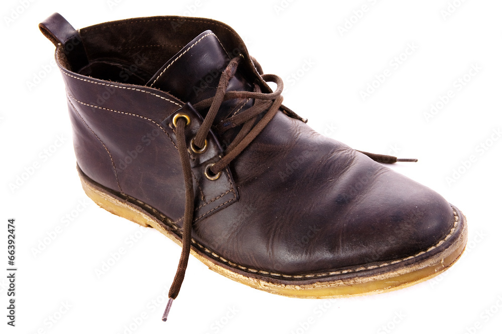 老式棕色靴子