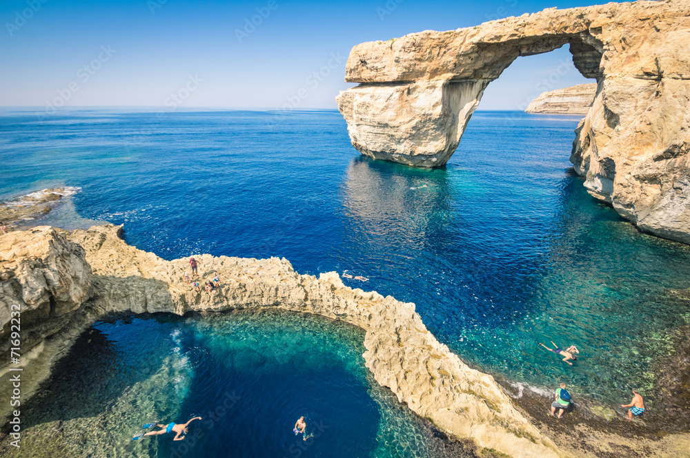 马耳他戈佐岛世界著名的Azure Window