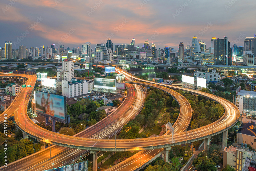 泰国曼谷高速公路和高速公路俯视图