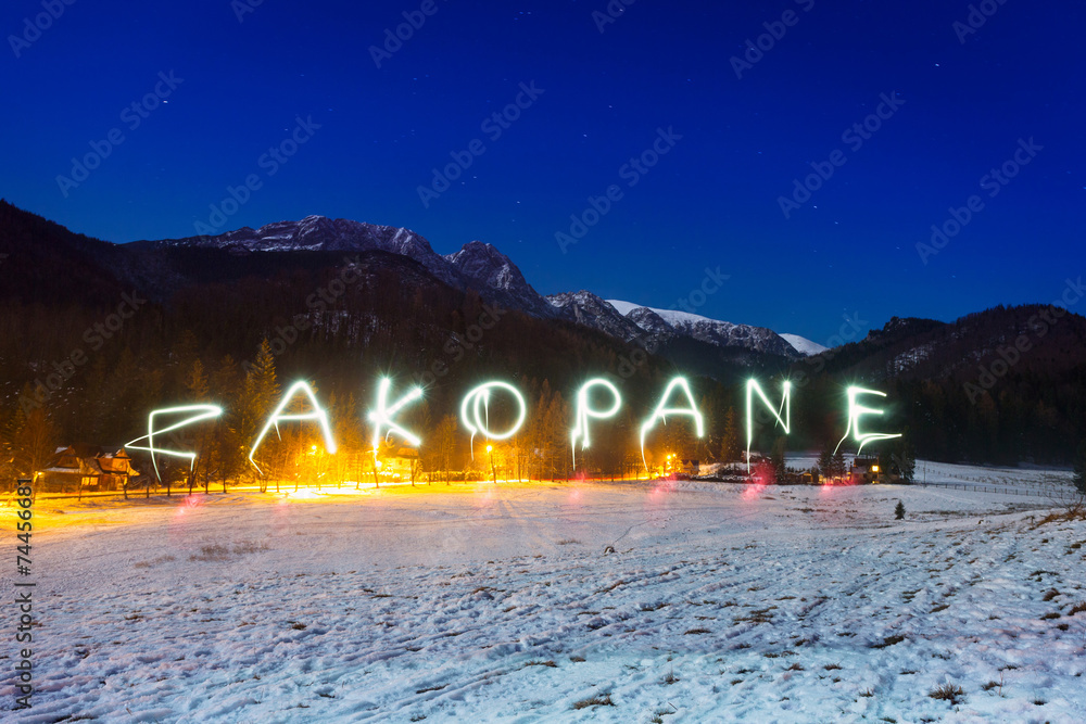 波兰塔特拉山脉下的Zakopane标志