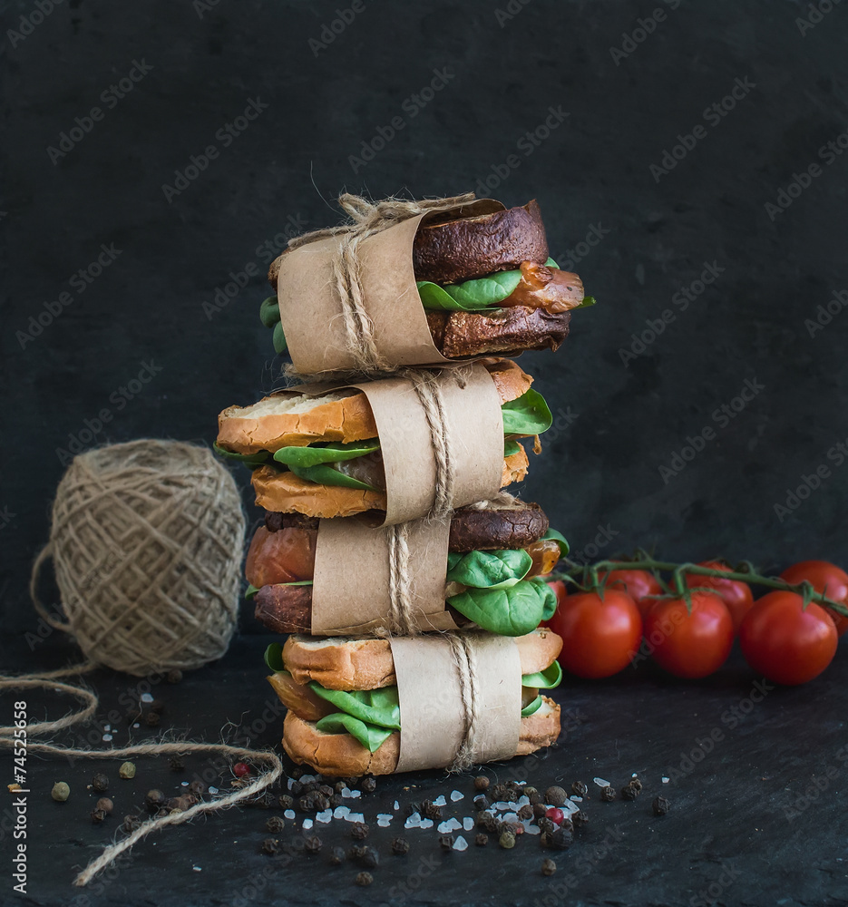 Cured chicken and spinack whole grain sandwich tower with spices