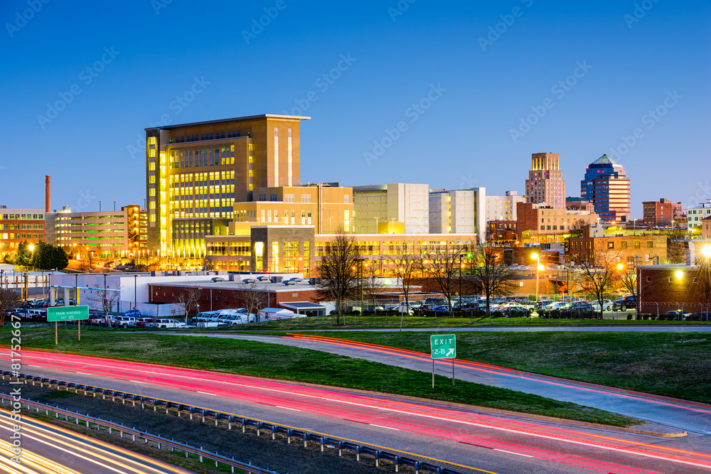 美国北卡罗来纳州达勒姆市中心城市天际线。