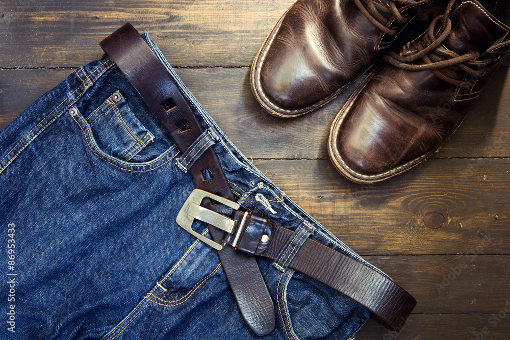 木制牛仔裤腰带和鞋带