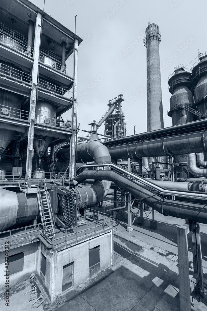 Pipeline valve facilities in steel mills