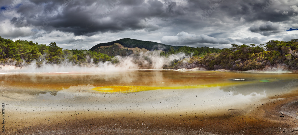 Artists Palette Pool, hot thermal spring, New Zealand