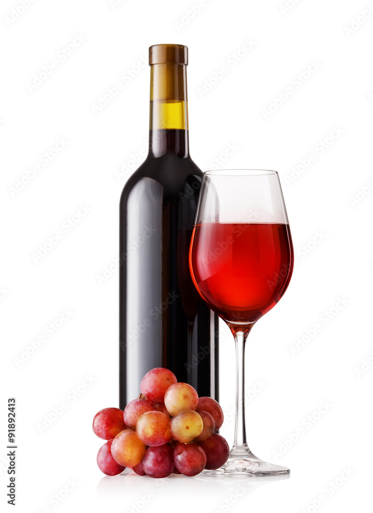 一杯和一瓶葡萄红酒