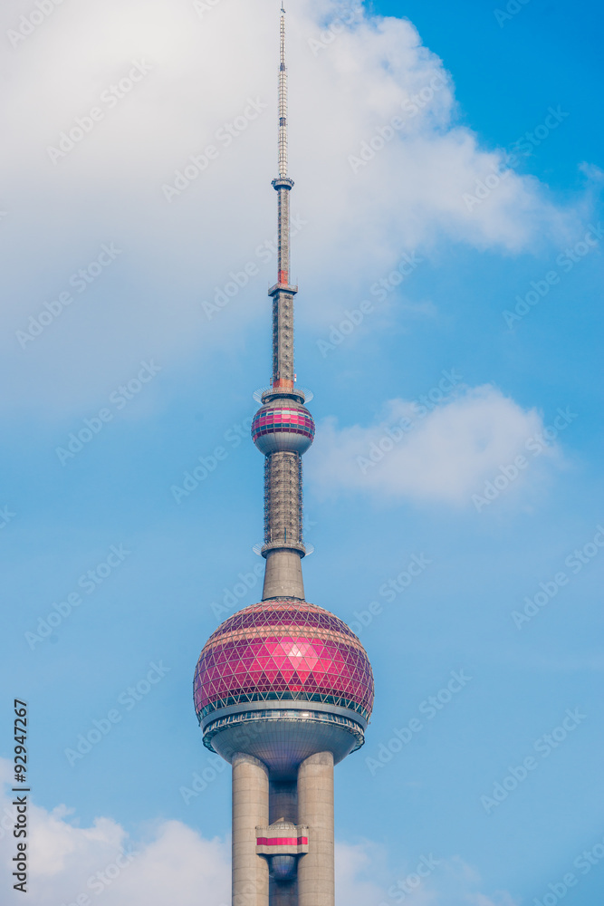 东方明珠塔，上海市地标。