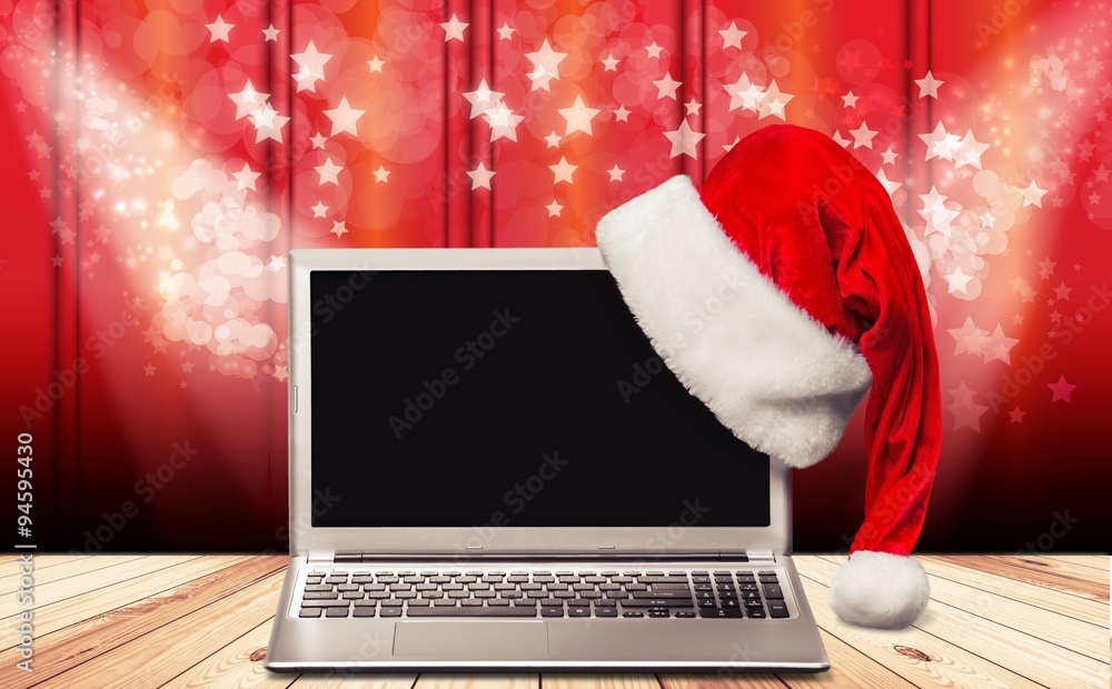 圣诞老人笔记本电脑。
