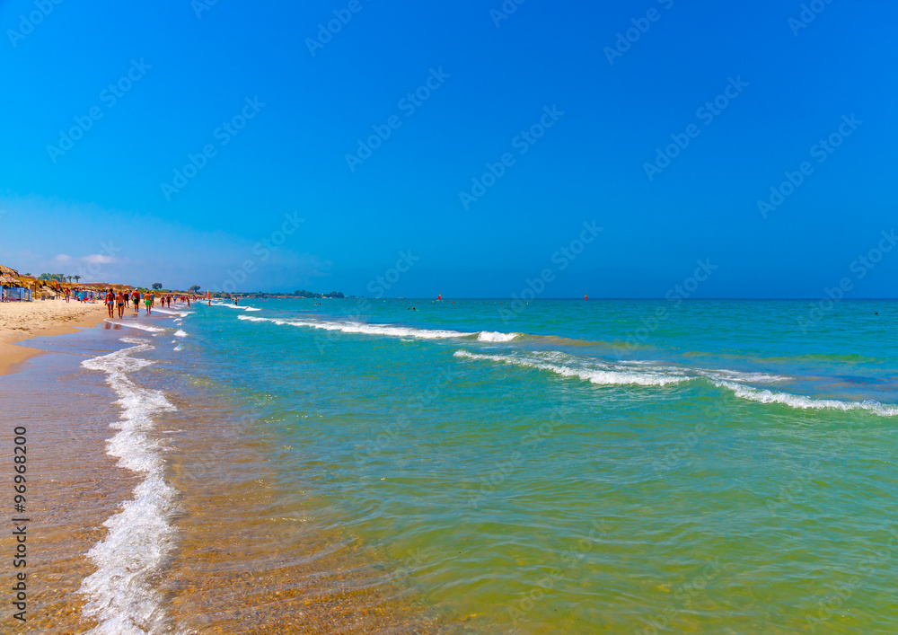 希腊科斯岛卡尔达米纳村附近的热带海滩