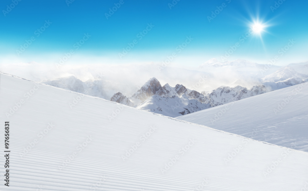 冬季高山雪景