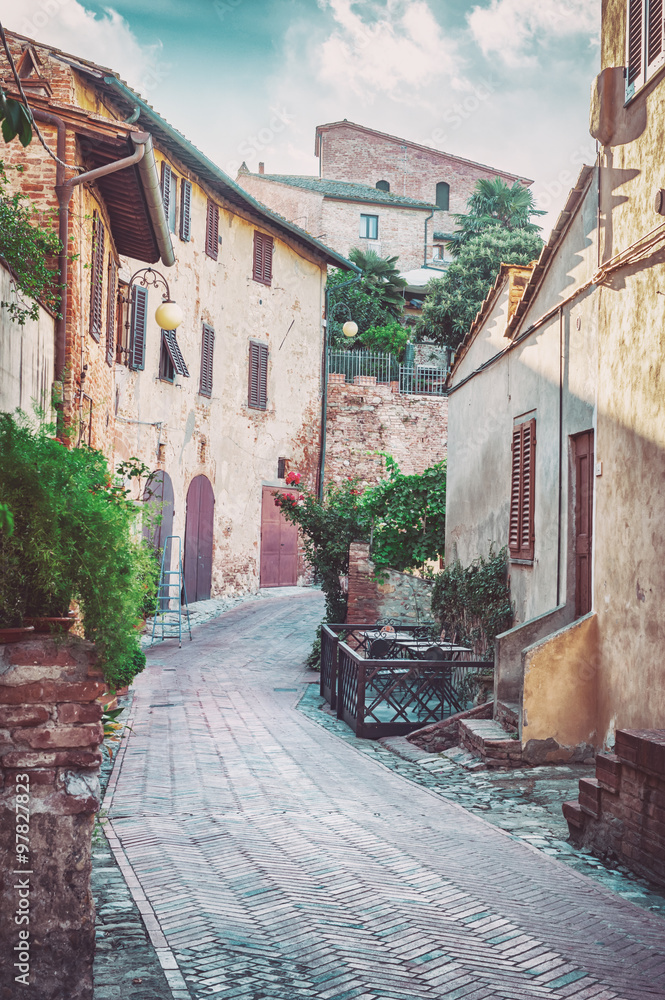 意大利Certaldo中世纪街景