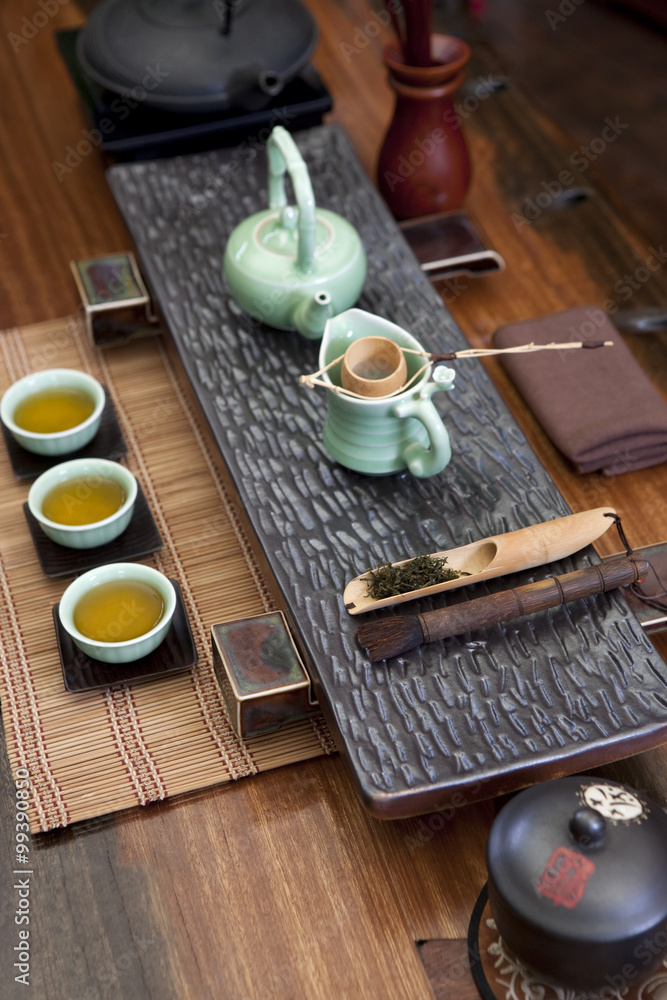 茶室中的传统中国茶具