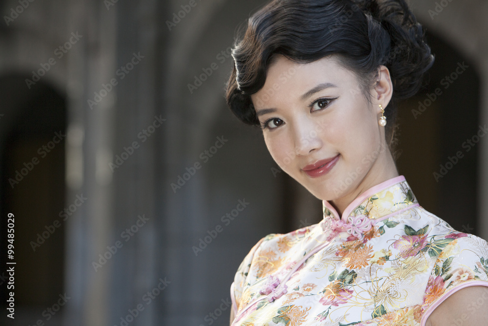 A beautiful young woman in 1930s Shanghai