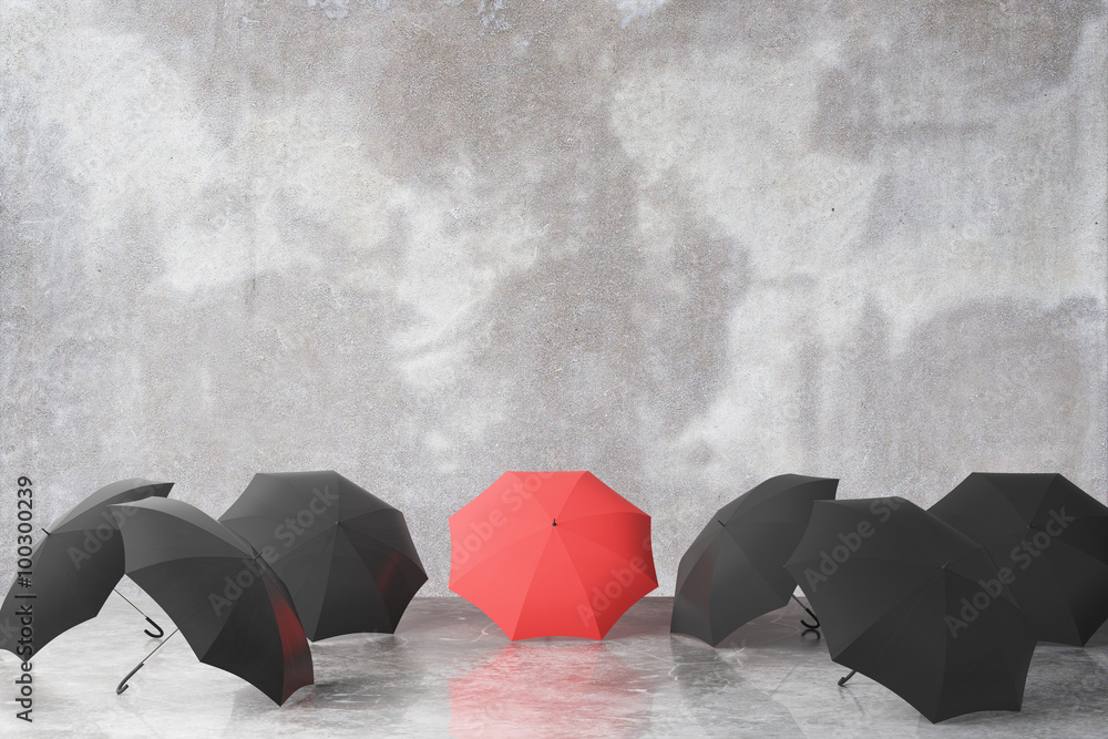 一组黑色和一把红色雨伞