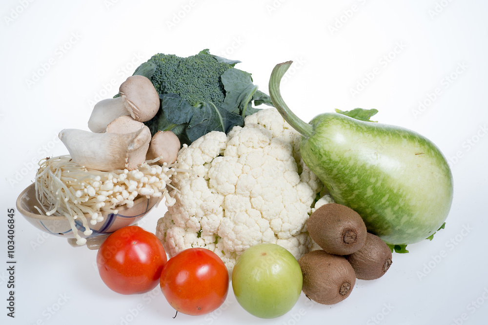 花椰菜、猕猴桃、西红柿、大枣、西兰花、蘑菇、金针菇、冬瓜隔离