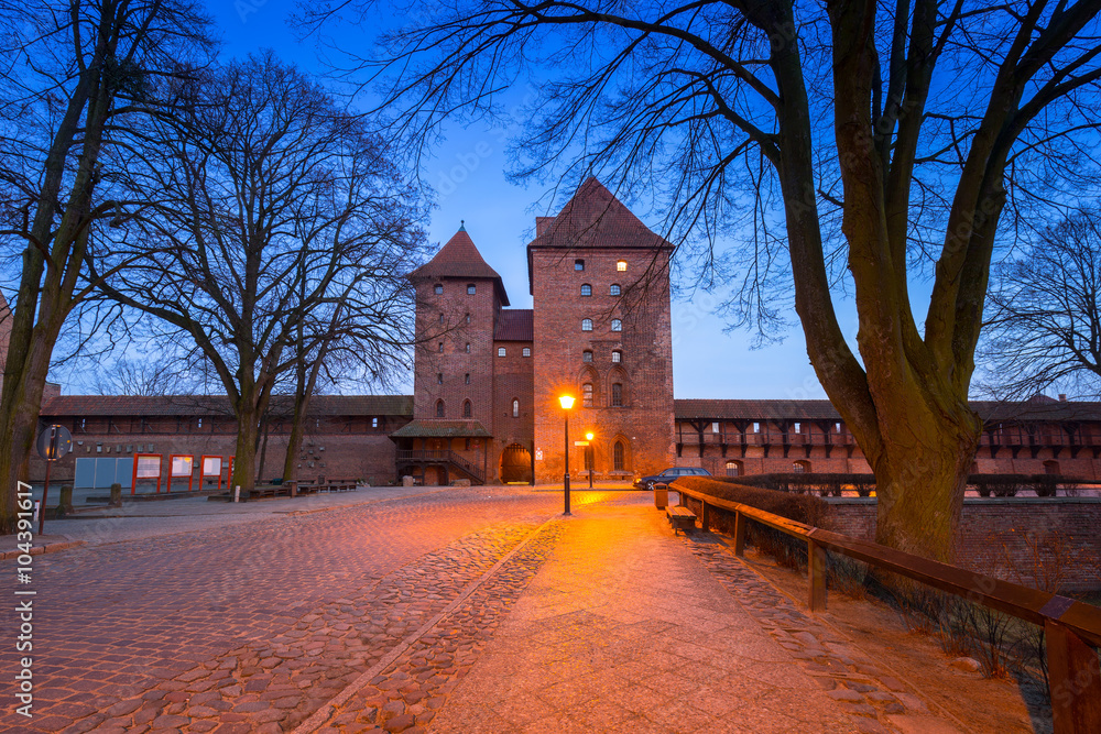 波兰马尔博克黄昏时的条顿骑士团城堡
