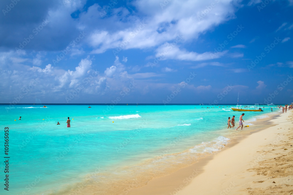 墨西哥卡门海滩的加勒比海海滩