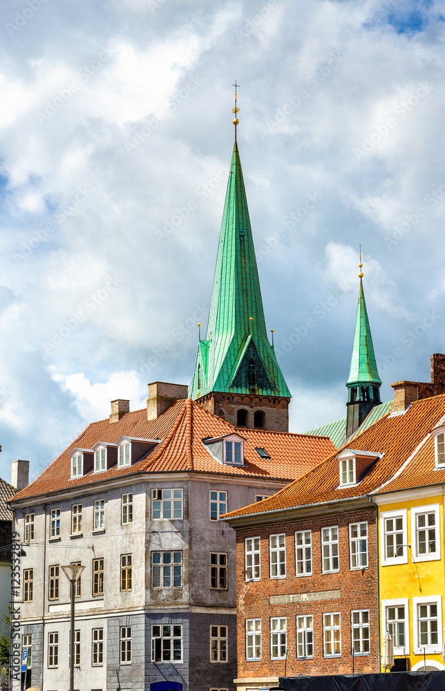 丹麦赫尔辛戈尔老城的圣奥拉夫大教堂