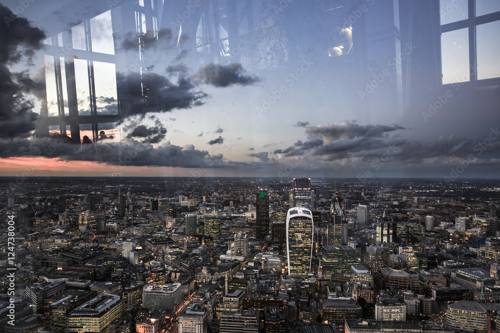 伦敦城俯视，碎片景观