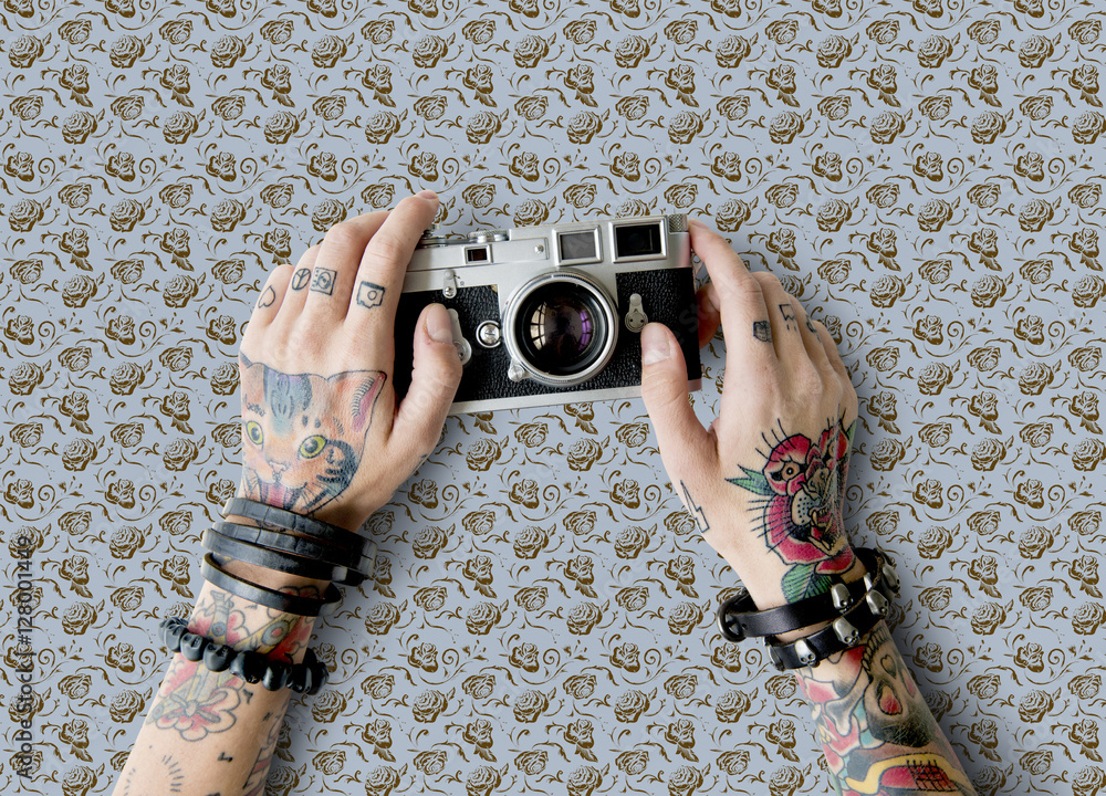 纹身相机摄影媒体创意电影概念