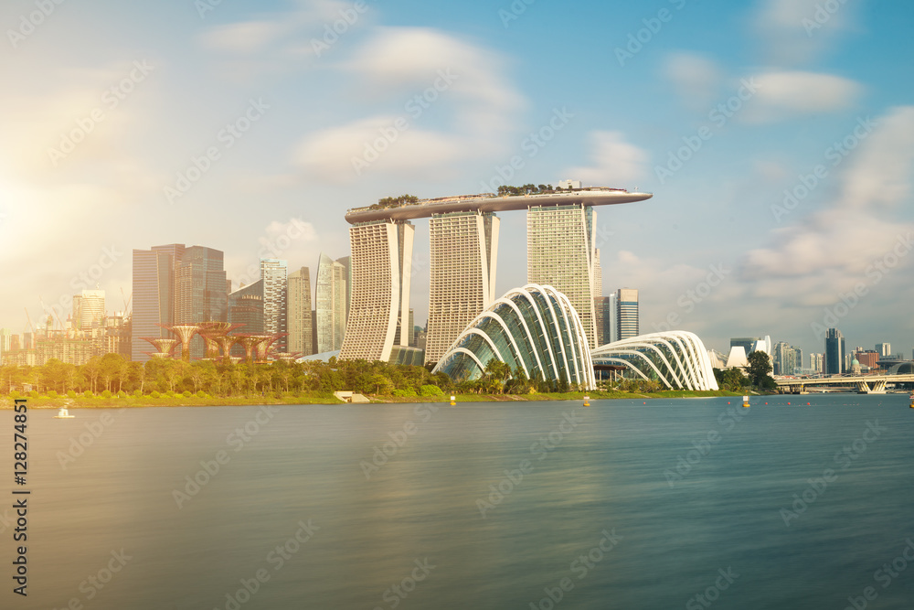新加坡滨海湾摩天大楼，新加坡早晨