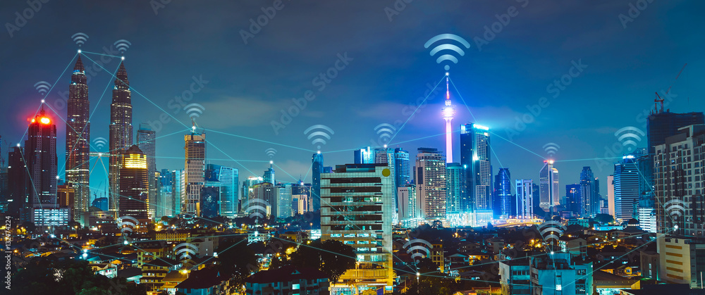 具有wi-fi连接概念的城市景观，信息通信技术概念