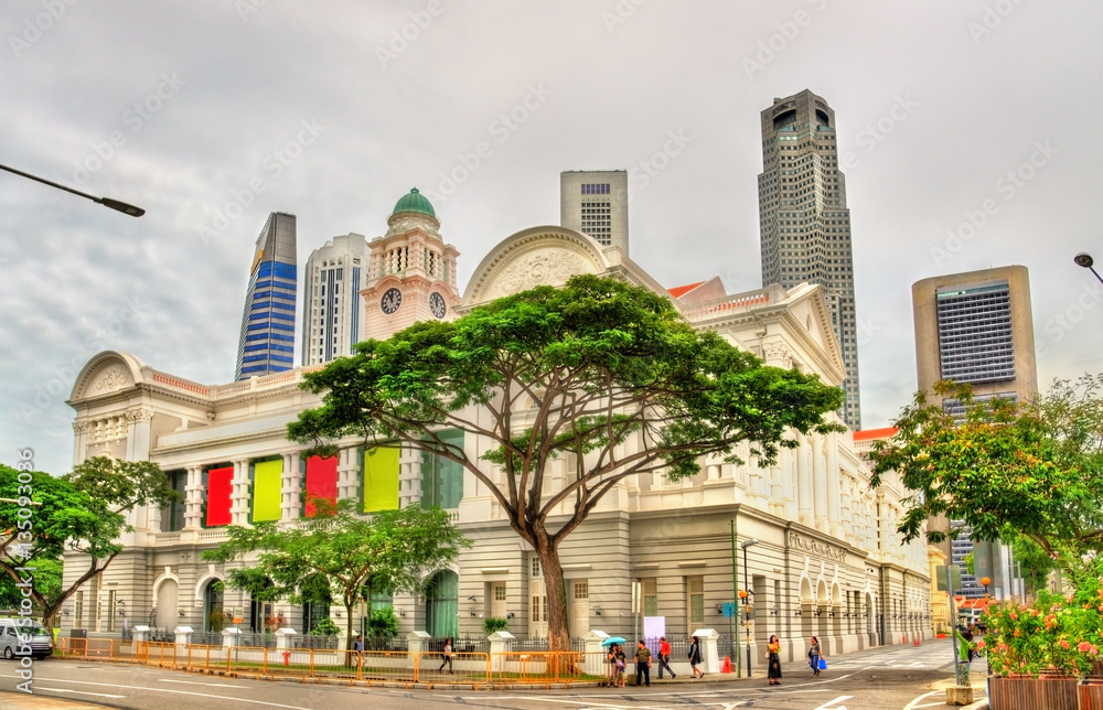 新加坡维多利亚剧院和音乐厅